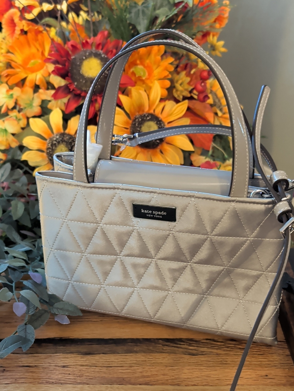 🌺 Kate Spade BAG GAME 🌺 - Picture 4 of 6